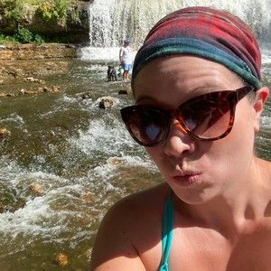 Meet your Posher, Pilar